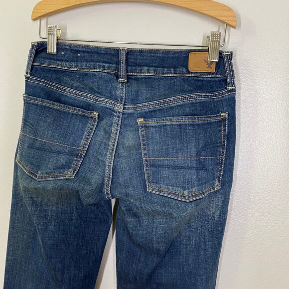 American Eagle Straight Leg Super Stretch Jeans Womens Size 2 - Picture 5 of 6